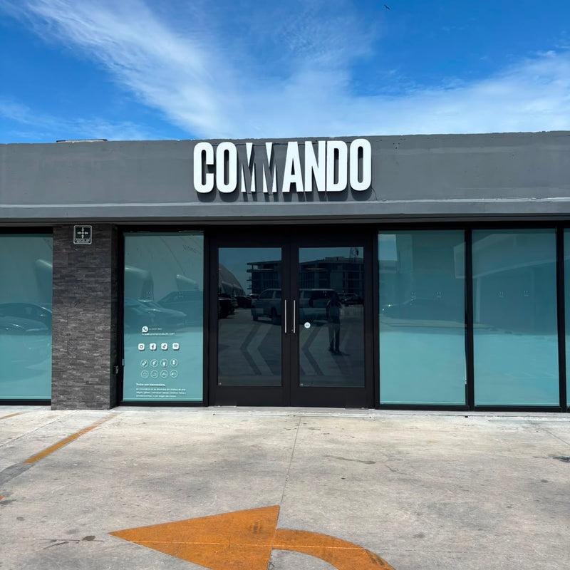 COMMANDO