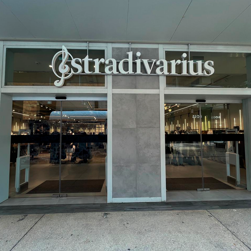STRADIVARIUS
